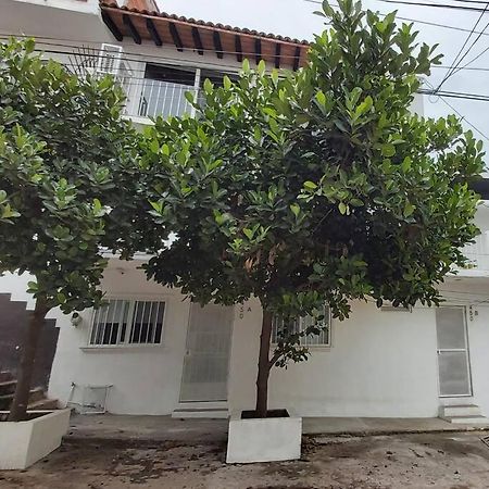 Studio Pulpito In The Charming Heart Of Downtown Pv Puerto Vallarta Bagian luar foto