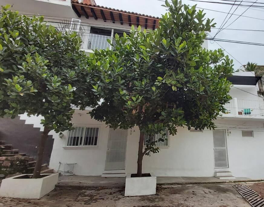 Studio Pulpito In The Charming Heart Of Downtown Pv Puerto Vallarta Bagian luar foto